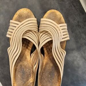 Lucky Brand Elegant Beige Women's Sandals